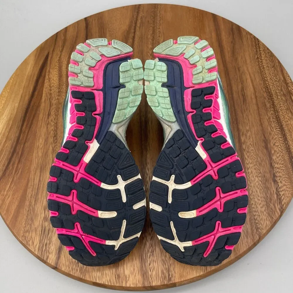 Brooks Adrenaline GTS16 Shoes Womens Size 7B Green Pink Running Comfort Walking